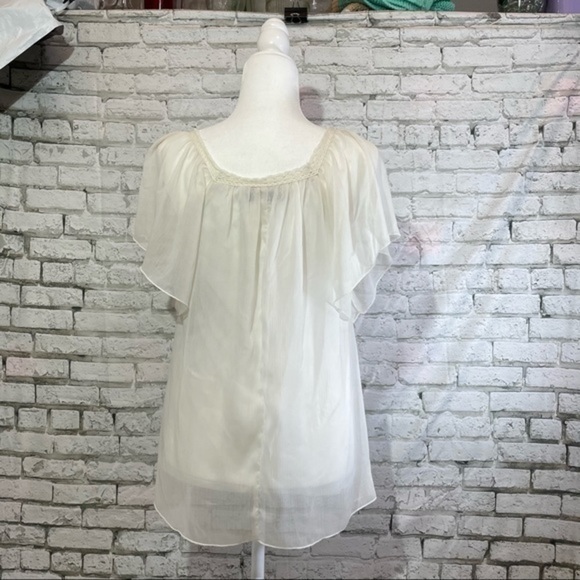 FOREVER 21 Flutter Sleeve Sheer Blouse Small - Picture 4 of 13